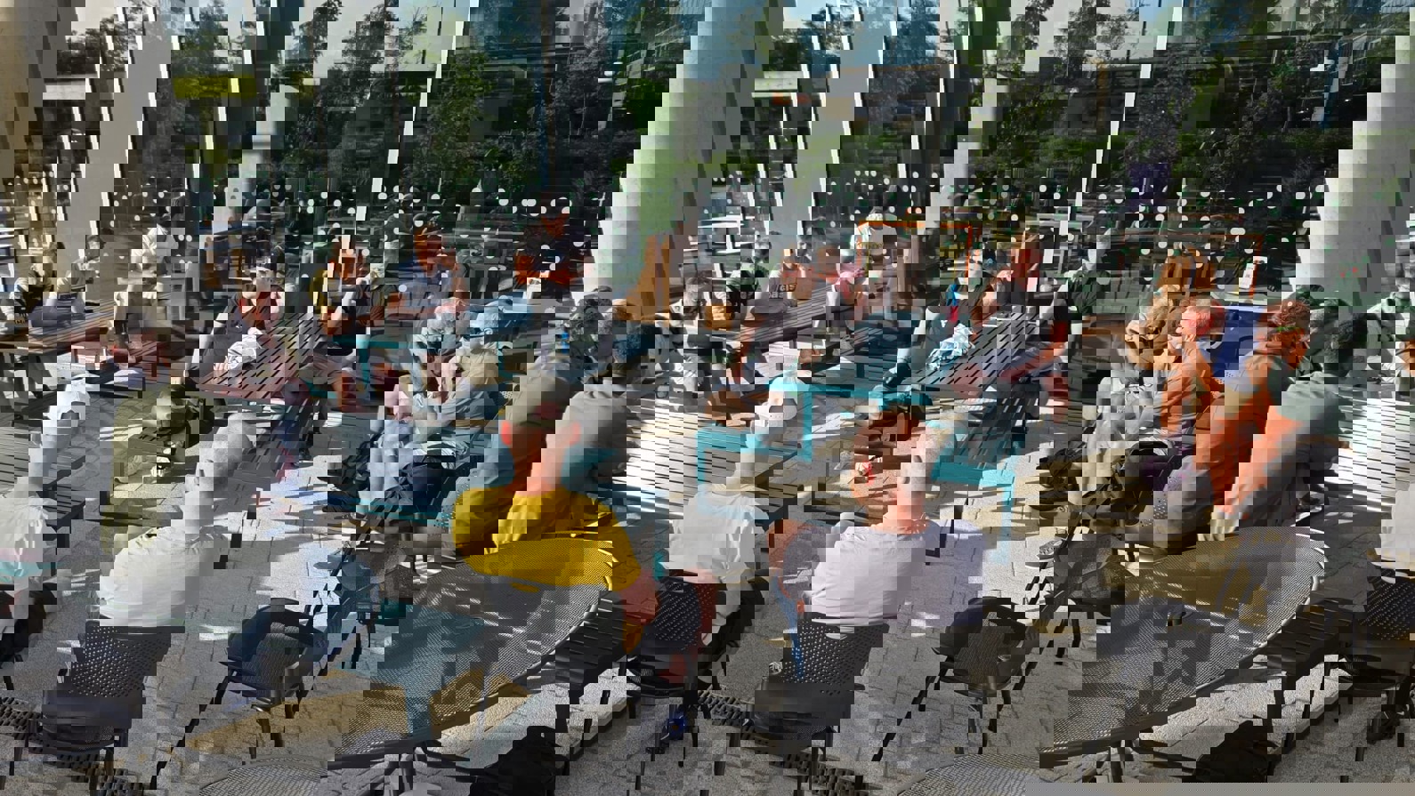 Eaa8762f 55F4 42De A651 599E7d5d0e93