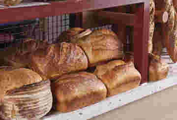 ©Jodihinds 240403 Unityplace Bread Wall 06