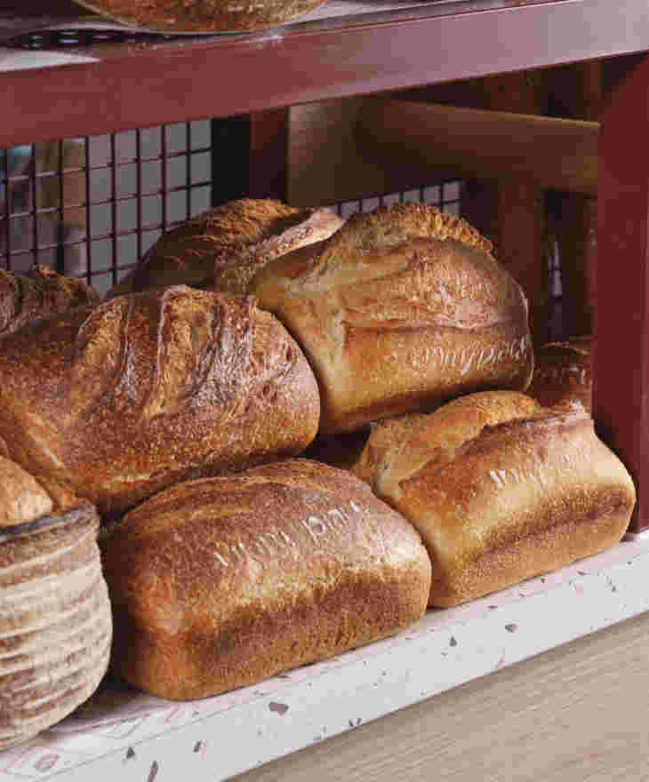 ©Jodihinds 240403 Unityplace Bread Wall 06